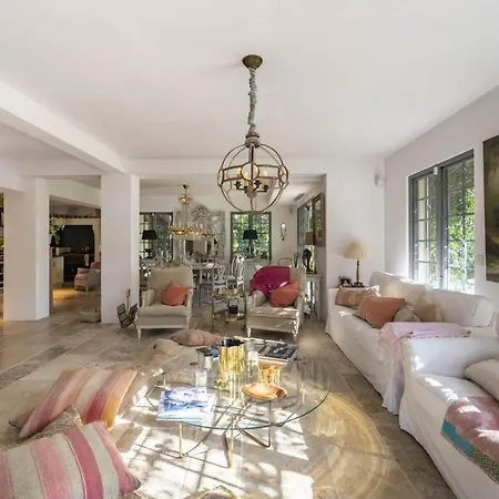Apartman Ideal Antibes
